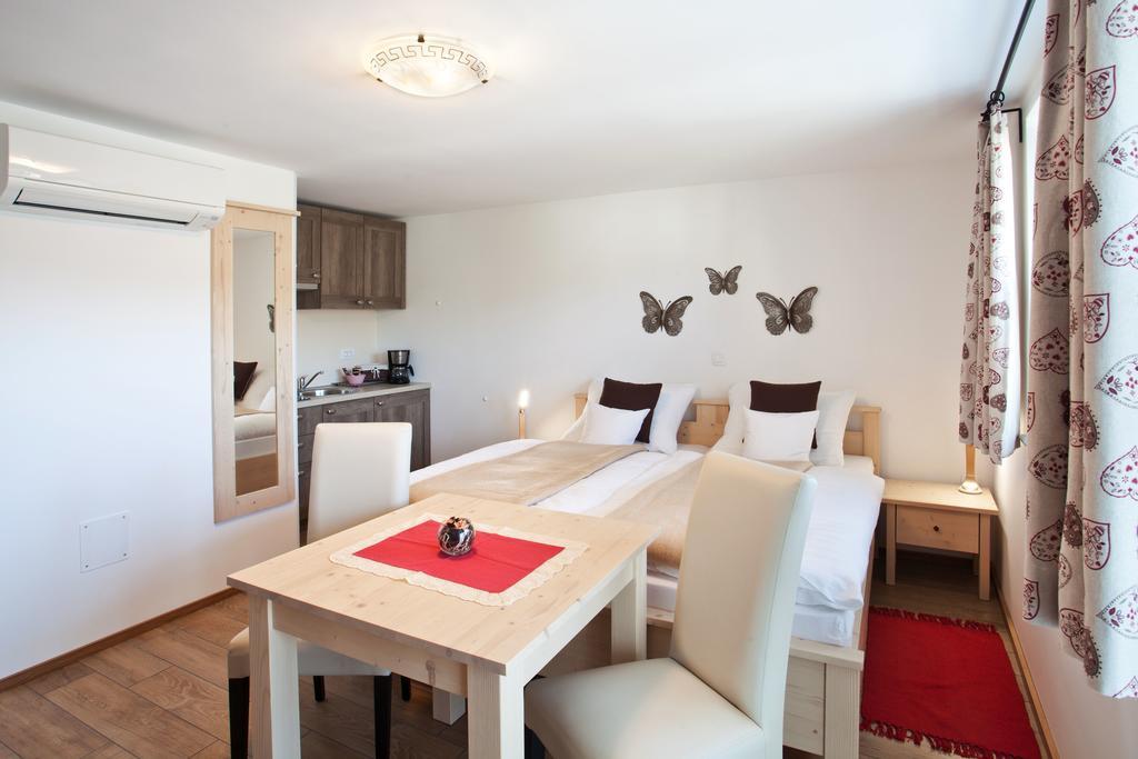 Apartment House Alp Bled Esterno foto